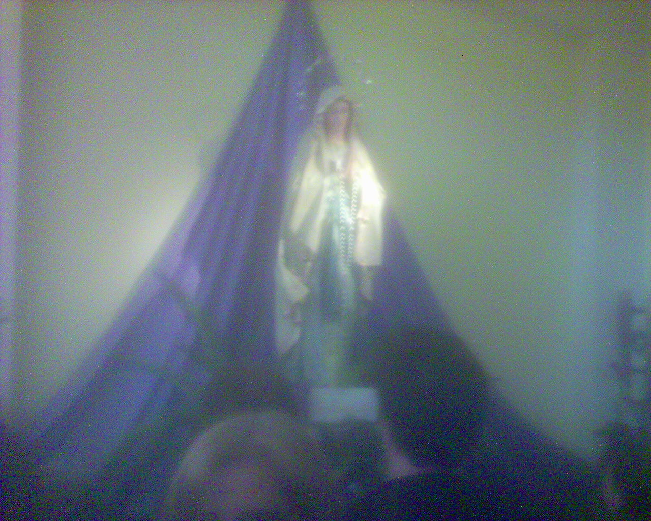 slika prva ovog Gospinog kipa s ne više od 10 metara